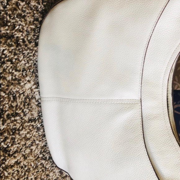 Beautiful Brighton Medallion Handbag - Picture 8 of 10